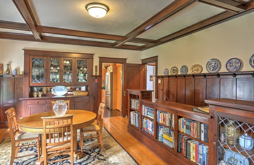 Glenwood Springs House | Downtown Spring Cottage