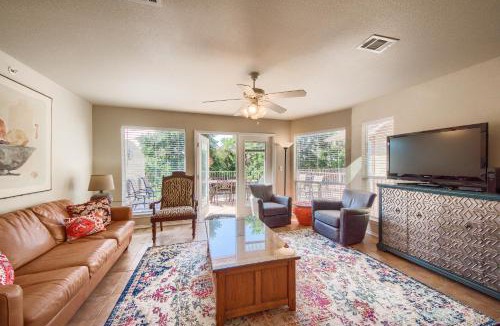 New Braunfels Apartment | Dreams and Streams WW H303