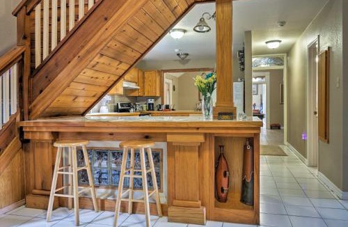 Dripping Springs House | Dripping Springs Home with Deck, Near Wedding Venue