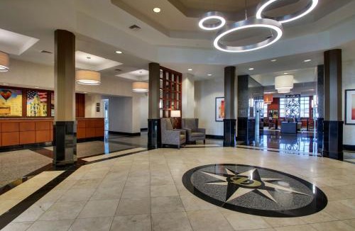 Findlay Hotel | Drury Inn & Suites Findlay