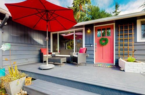 Esperance House | Edmonds Magic Garden