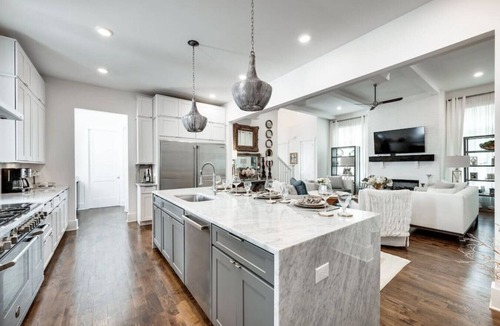 Green Hills House | Elegant & Spacious Furnished w/ Garage+Fenced Yard