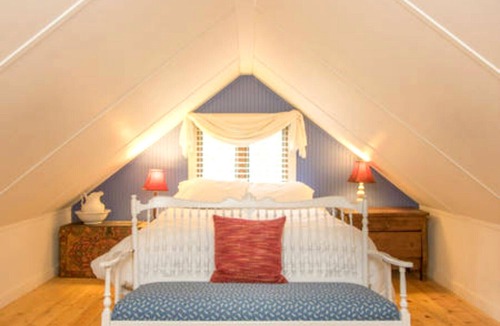Allenspark Cabin | Enchanting log cabin mountain woods and meadow with free wifi
