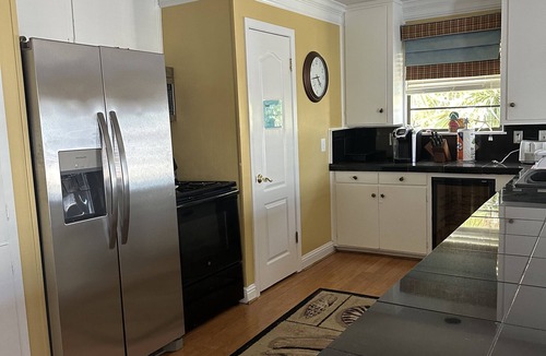 Jamaica Beach House | ENJOY FISHING, SWIMMING OR JUST RELAXING AT THIS JAMAICA BEACH CANAL PROPERTY