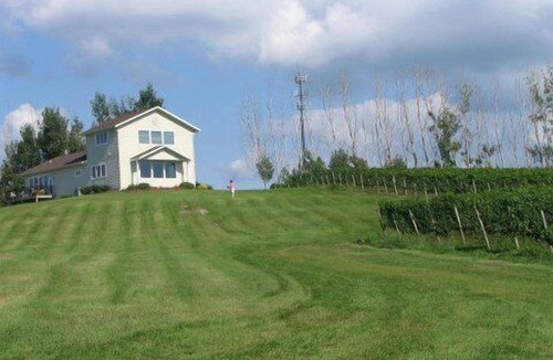 Saint Joseph House | Enjoy late summer in St. Joe, book August and September now.