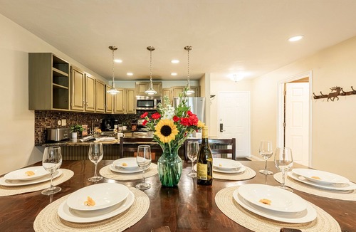 North Park City Condo | Enjoy Luxury Resort Amenities in the Heart of Old Town Park City! Snowblaze 208