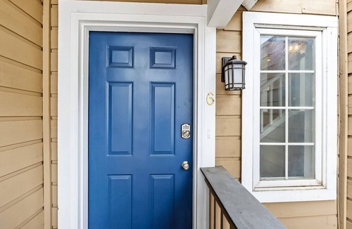 Edwards House | Enjoy this recently remodeled, pet friendly townhouse in Edwards, CO