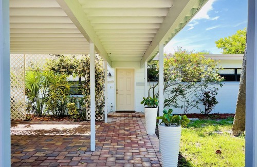 Cocoa Beach House | Enjoy true beachfront living where the Atlantic Ocean is your backyard! Paradise