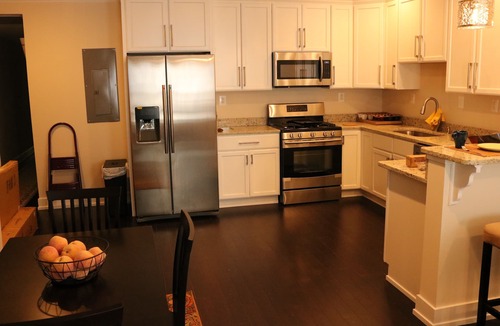 Park View Condo | Entire 3 bedroom Private Luxury Condo
