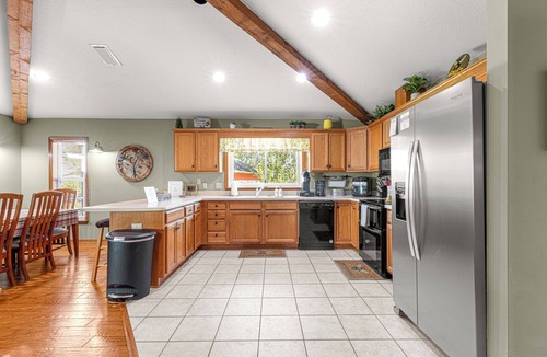 Ocala House | EQUESTRIAN THEMED HOME WITH PRIVATE POOL, CLOSE TO WEC AND FAST, PET FRIENDLY
