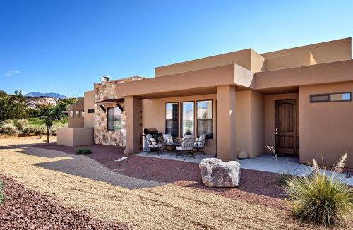St. George Villa | Escape On The 18th Hole