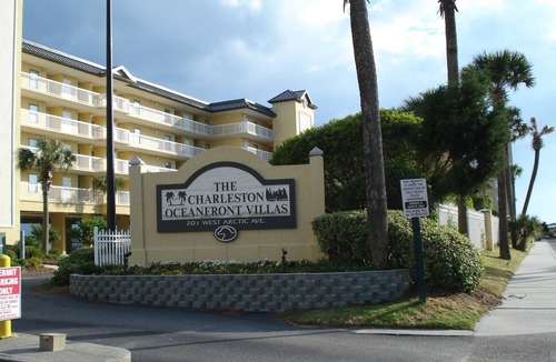 Folly Beach Condo | Escape to This Luxurious Oceanfront Villa!