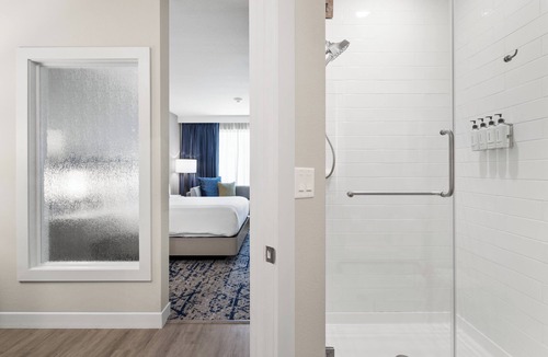 Woods Of Century Park Hotel | EVEN Hotel Austin Uptown Near The Domain by IHG