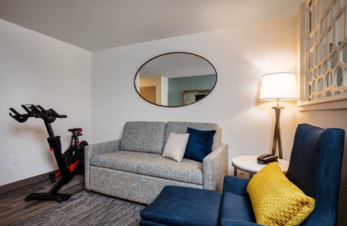 Englewood Hotel | EVEN Hotels Denver Tech Center-Englewood by IHG