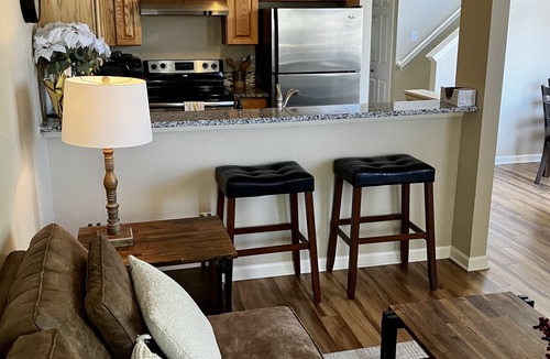 Glenwood Grove - North Iris Condo | ❤ Exceptional Boulder Executive Home - Top VRBO, Internet, 3B/2B, Great Kitchen