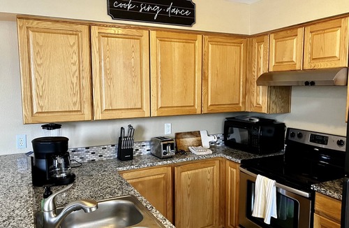 Glenwood Grove - North Iris Condo | ❤ Exceptional Boulder Executive Home - Top VRBO, Internet, 3B/2B, Great Kitchen