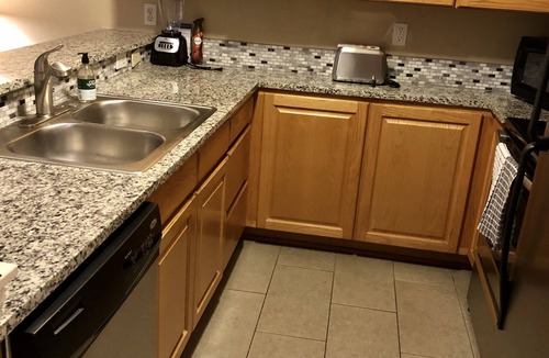 Glenwood Grove - North Iris Condo | ❤ Exceptional Boulder Executive Home - Top VRBO, Internet, 3B/2B, Great Kitchen