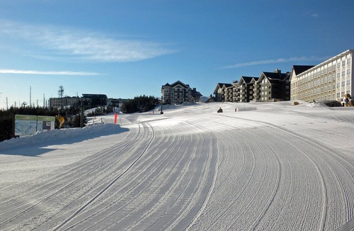 Snowshoe Condo | Expedition Station #120: Snowshoe's Premier Slopeside Junior Studio Accommodations