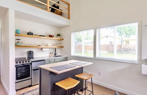 Windsor Park Apartment | Extended Stay Retreat - Cozy yet Spacious Tiny Gem