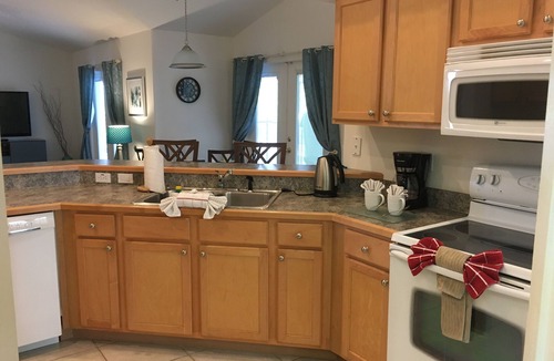 Orange Tree Villa | Fabulous lake view 5 bed Villa south facing pool/spa 15 min from Disney & Wifi