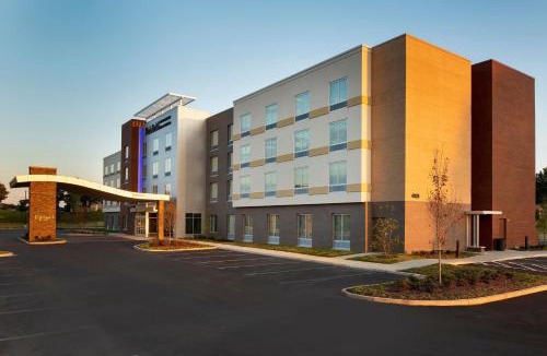 Arlington Hotel | Fairfield by Marriott Inn & Suites Memphis Arlington