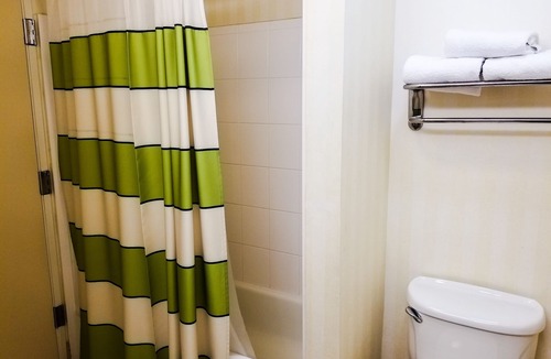 Bonanza Hotel | Fairfield Inn and Suites by Marriott Laredo