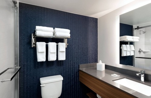 Lakewood Hotel | Fairfield Inn & Suites Denver Southwest/Lakewood