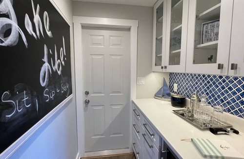 New Buffalo House | Fall 2 nt min Quiet neighborhood Blks to town/beach Grill Fire Pit