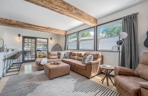 Northwest Arvada House | Family Retreat W Hot Tub & Patio Dining