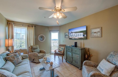Orange Beach House | Fantastic condo with views of the Cotton Bayou