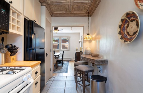 South Capitol House | Finca Mapache | Near Historic Downtown Attractions