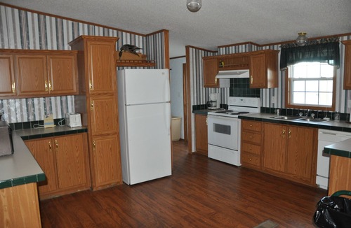 Wynnburg Cabin | For Larger Groups Up To 24, Right on Reelfoot Lake-Private Dock And Pier.