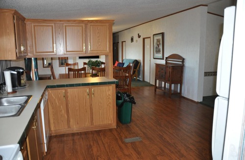 Wynnburg Cabin | For Larger Groups Up To 24, Right on Reelfoot Lake-Private Dock And Pier.