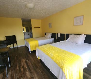 Max Meadows Hotel | Fox Mountain Inn