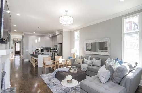 West End House | FREE NIGHT DEAL! DOWNTOWN 1MI TO BROADWAY! #1 of 6 HOMES! Rooftop Deck BY VANDY!