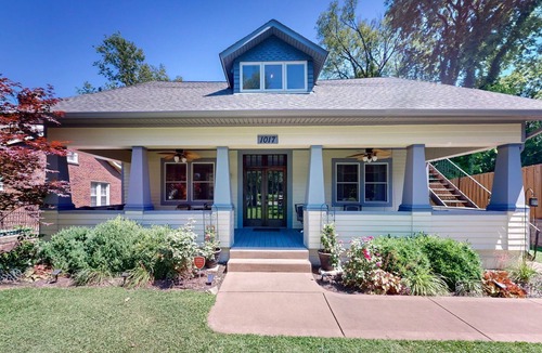 Maxwell House | Fresh remodel in East Nashville-3 mi. to Broadway. Walkable to 5 Points.