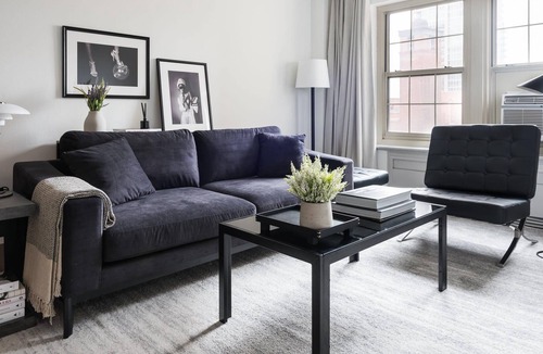 Central West End Apartment | Fully Equipped 1BR steps to BJC and Park