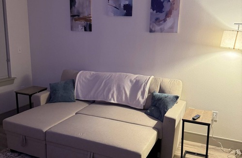 The Galleria Condo | Galleria Retreat: Modern Comforts in Prime Houston Location - ALL YOU NEED!