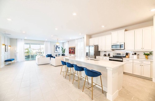 Bay Lake Villa | Games Room/Theatre/Arcade Game/Sleeps 20/Free shuttle to Disney/Private Pool&Spa