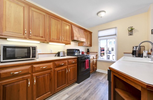 Adamstown House | Gasthof Fretz-Your Bavarian Hideaway !