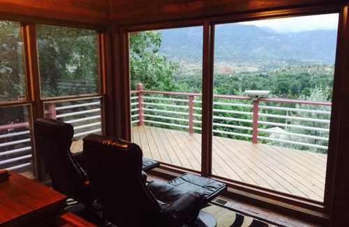 West Colorado Springs House | Gateway To Pikes Peak, Garden Of The Gods, Manitou Springs, Old Colorado City
