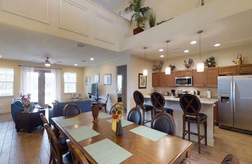 Oviedo Villa | Gator Palace: Stylish 5-bedroom, 4-bath home, with upstairs loft. Sleeps 12.
