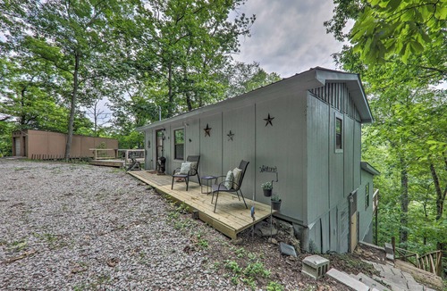 Silver Point House | Getaway on Center Hill Lake w/Decks & Water Views