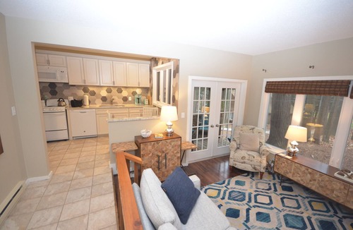 Maple City Condo | Glen Arbor condo in the woods w/screened porch, A/C, washer/dryer