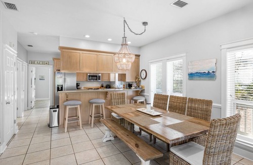 Seacrest House | Good Life At The C - Seacrest home with carriage house private pool 4 bikes!