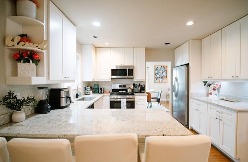 Oxon Hill House | Gorgeous 7BR/3BA Family Home in Maryland!