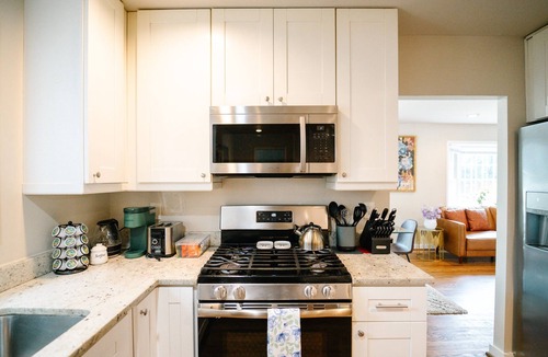 Oxon Hill House | Gorgeous 7BR/3BA Family Home in Maryland!
