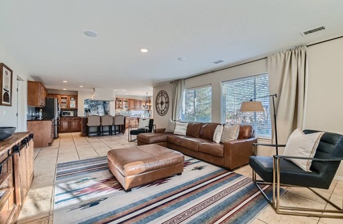 Broomfield House | Gorgeous Broomfield Estate