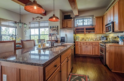 Jonestown House | Gorgeous Hill Country Home with Amazing Lake Travis Views