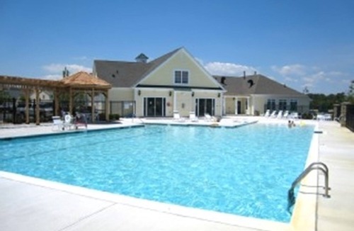 Bayside House | Gorgeous Home in OC: Pools, Kayak, Fishing Pier, 5min to beach & Boardwalk, Golf